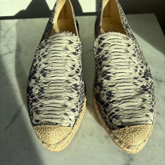Stuart Weitzman Snakeskin Espadrille Flats Beige Black Women’s 6.5 - Picture 8 of 10